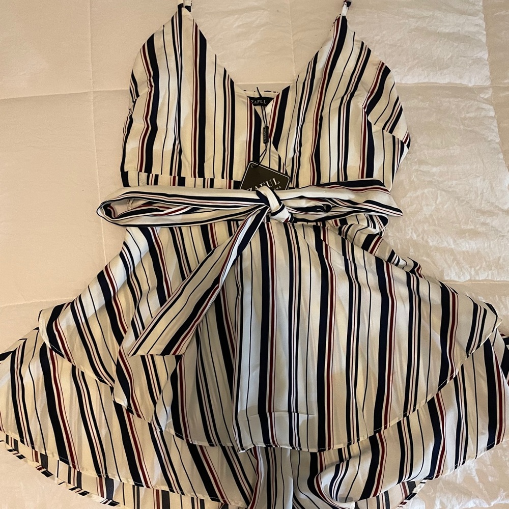 Zaful jumpsuit/ romper